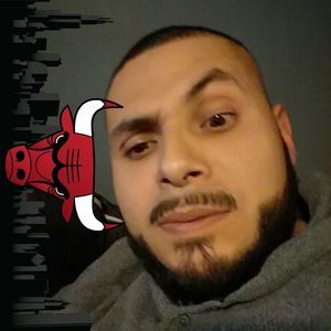 Meet your Posher, Moises